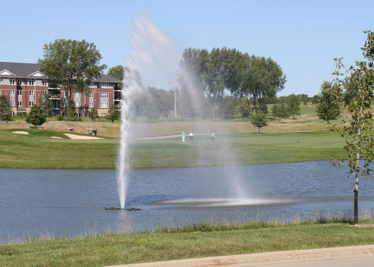 Riverside Casino & Golf Resort Exterior foto